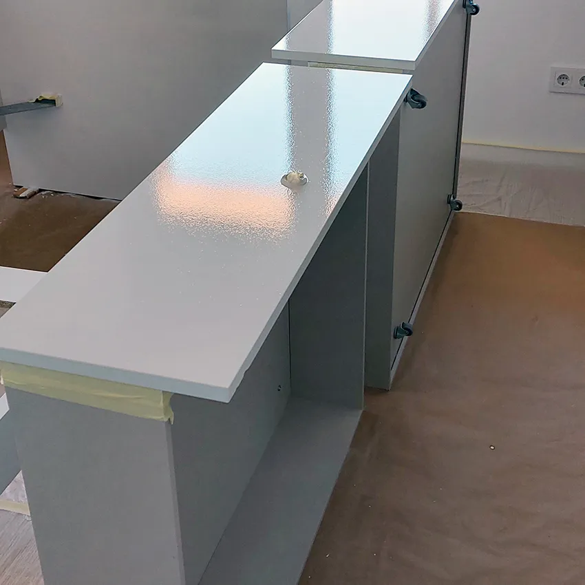 Esmaltar  muebles juveniles en Barcelona - BARNACOLOR