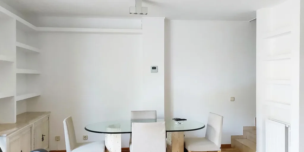 ¿Cuánto cuesta pintar un techo en Barcelona?